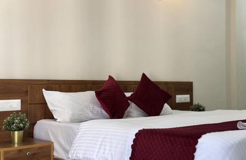 Chungam Cabin | Thamarassery INN Luxury and Budget Rooms