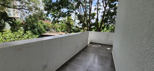 Kaduwela Hotel | Thambili Villa