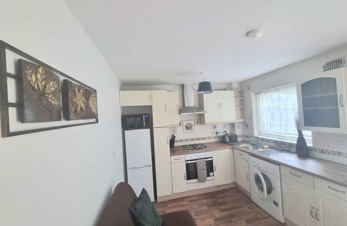 Thamesmead East House | Thamesmead 4 Bedroom House