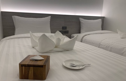 Banglamphu Hotel | Thana Wisut Hotel