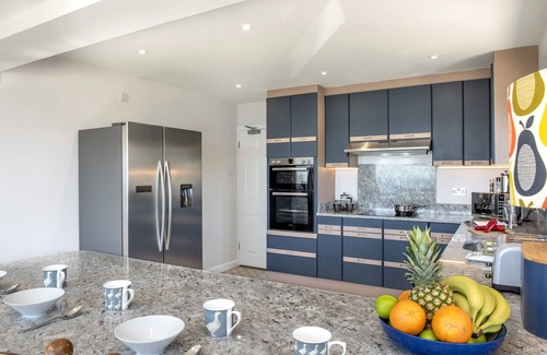 Portwrinkle House | Thanckes House - Amazing views, Hot Tub, Indoor Pool & Outdoor Kitchen