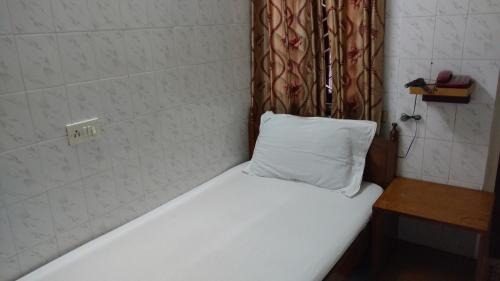 Teynampet House | Thangam balaji Guest House -Near US Consulate