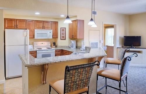 Lake Buena Vista Condo | Thanksgiving Week ONLY 11/22-29/2025 + 2bd/2ba Deluxe ~ Bonnet Creek