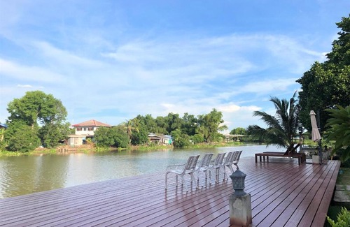 Doem Bang Nang Buat Resort | Thararin Villa