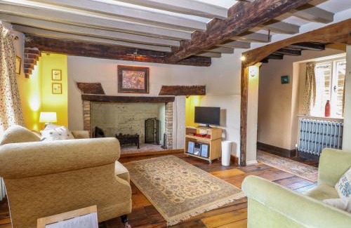 Trunch House | Thatch Cottage