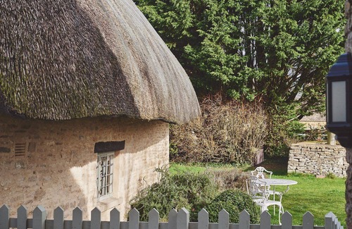 Laverton Cottage | Thatch Cottage - Luxury Cottages