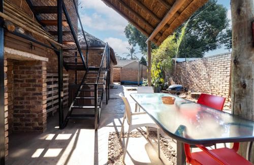 Eldoraigne House | Thatch Haven Guesthouse