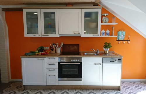 Ihlow Apartment | Thatched roof vacation apartment De Tuun - Landhaus Lübbertsfehn Ostfriesland North Sea