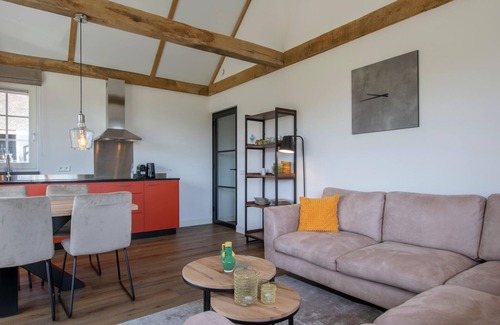 Municipality of Someren Villa | Thatched villa in a holiday park