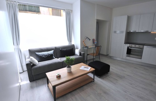 Jean-Medecin Apartment | "The 10" - Nice Massena hypercentre Carré d'Or