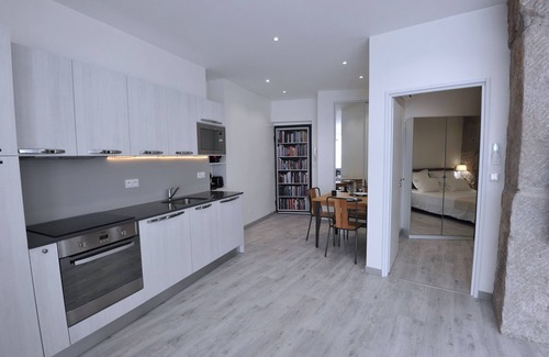 Jean-Medecin Apartment | "The 10" - Nice Massena hypercentre Carré d'Or