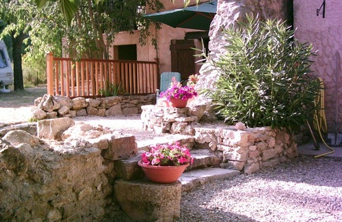 Lorgues Apartment | The 10m x 5m pool is shared as is the large natural garden