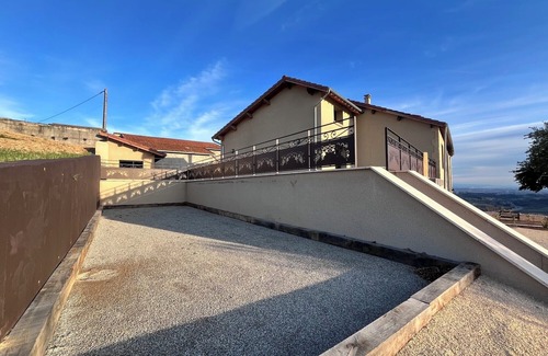 Chantemerle-les-Bles House | The 180 - "Get some height"