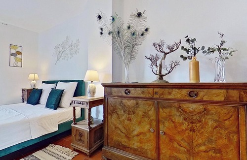 Luc-sur-Orbieu Bed & Breakfast | THE 2 FUNNY BIRDS