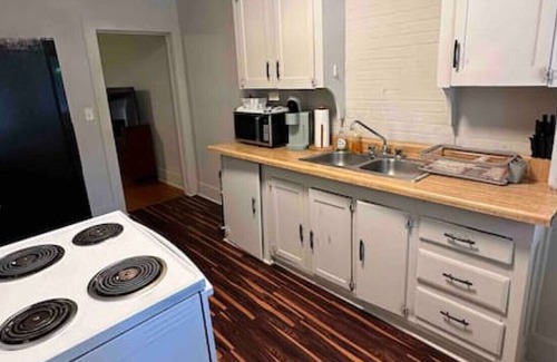 Wichita Falls Apartment | The 2408 Apartment B
