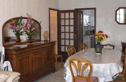 Lassay-sur-Croisne House | The 4-bedroom family home