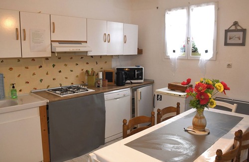 Lassay-sur-Croisne House | The 4-bedroom family home