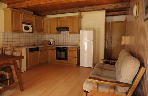 Ceillac Apartment | The 4 seasons in the Parc du Queyras, hikes for all.
