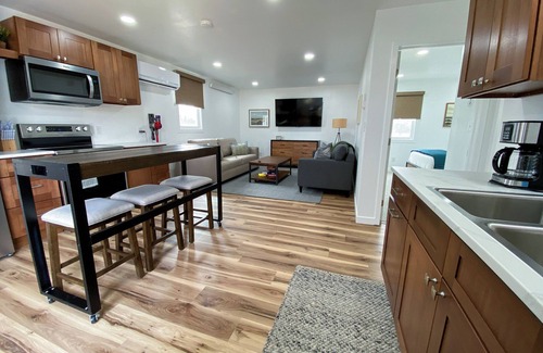 De Smet House | The 605 House