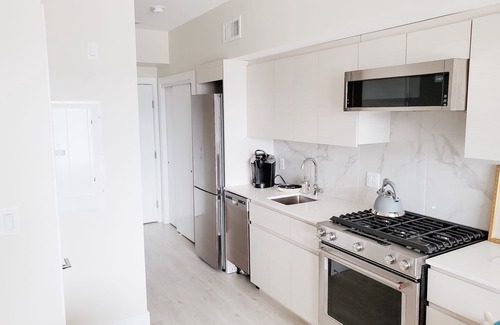 Central Okanagan Apartment | The 609 Penthouse Suite with view.