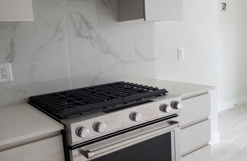 Central Okanagan Apartment | The 609 Penthouse Suite with view.