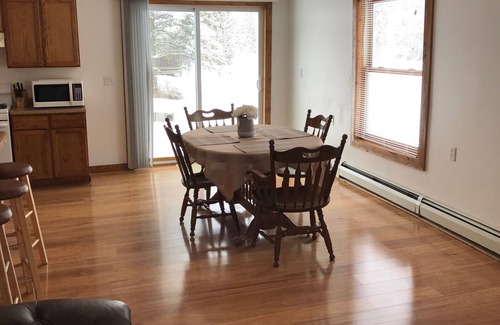 Alanson House | The 7429 cheboygan street , Alanson , Mi3 bedrooms , bathroom , tub , shower