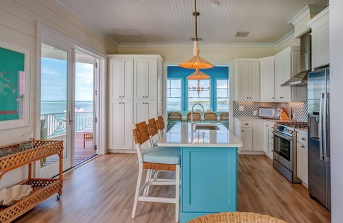Hope Town Hotel | The Abaco Inn