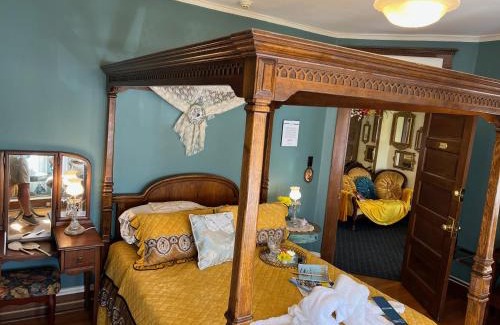 Pueblo Hotel | The Abriendo Inn