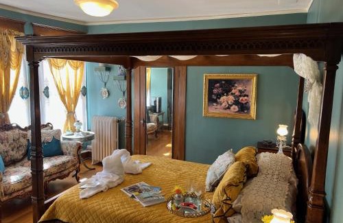 Pueblo Hotel | The Abriendo Inn