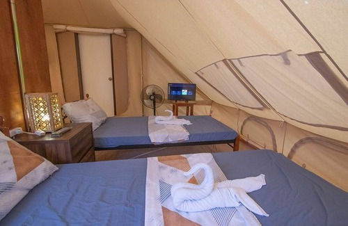 Carmen Hotel | The Acacia Glamping Park
