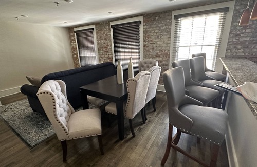 French Quarter House | The Acadian 2B/2B Historic FQ Apt. - 60 Day Min. Rental