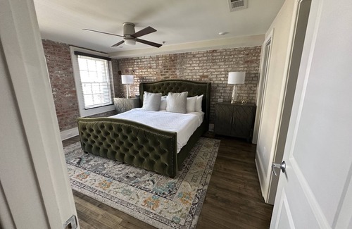 French Quarter House | The Acadian 2B/2B Historic FQ Apt. - 60 Day Min. Rental