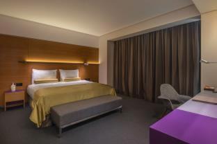 Al Majaz Hotel | The Act Hotel Sharjah