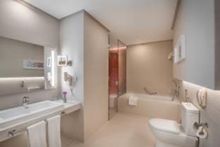 Al Majaz Hotel | The Act Hotel Sharjah