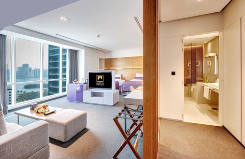 Al Majaz Hotel | The Act Hotel Sharjah