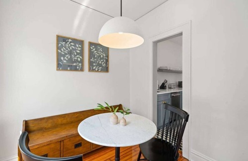 Hyde Park Apartment | The Adaline #7 - Luxury Second Floor Bayshore Apt!