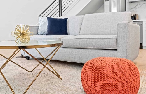 Pacific Heights Apartment | The Addison by Kasa | Premium Loft | San Francisco