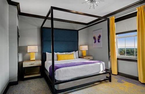 Central Business District Hotel | The Admiral, Downtown Historic District