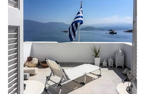 Megisti Villa | The Admiral's House Kastellorizo
