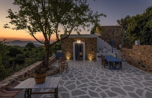 Zia Villa | The Aegean blue country house Old Milos