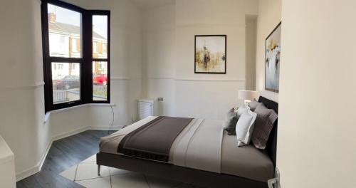 Liverpool House | The Aintree - By CHAPS