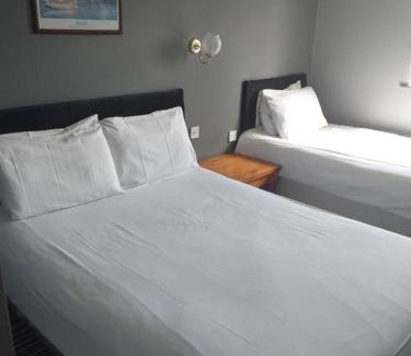 Meppershall Hotel | The Airman Hotel