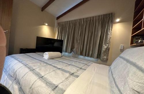 Burnside House | The Airport Homestay House