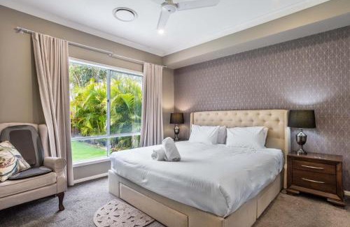 Northgate House | The Airport Stop Modern, 15min to Brisbane City