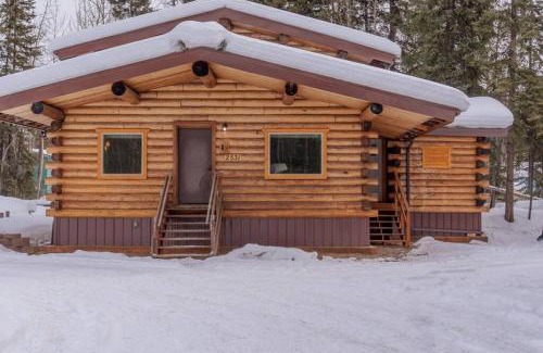 College House | The Alaskan Dream Lodge