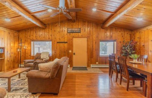 College House | The Alaskan Dream Lodge