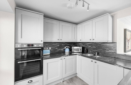 Carnoustie Ski Chalet | The Albatross - A 3 bed Carnoustie Classic