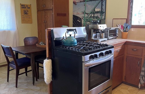 Ojai House | The Alchemy of Ojai a Downtown Mid-Century Gem - Monthly Only