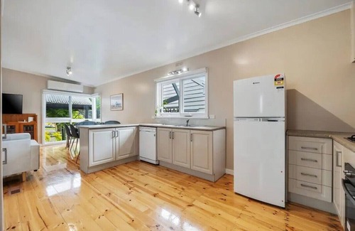Ballarat House | The Alcove Ballarat - Cozy Home 2 Bedrooms For Family In Ballarat Homestead