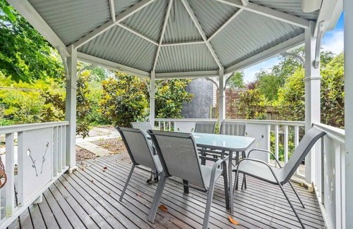 Ballarat House | The Alcove Ballarat - Cozy Home 2 Bedrooms For Family In Ballarat Homestead